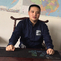 周国富