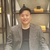王先生