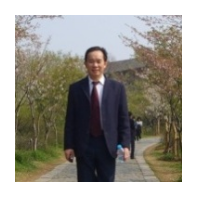 鄢先生