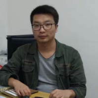 王先生