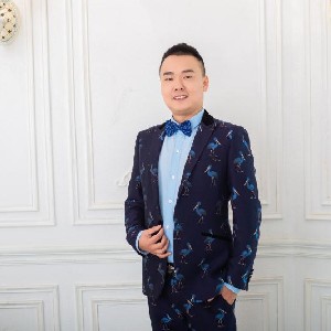 王先生