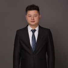 吴先生